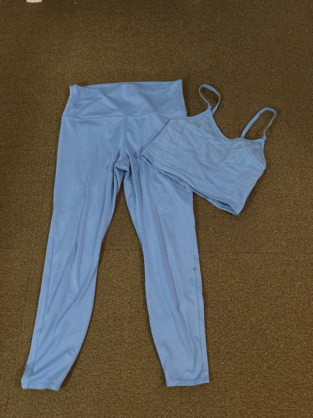 Women’s L -all in motion blue athletic set with leggings and sports tank/bra